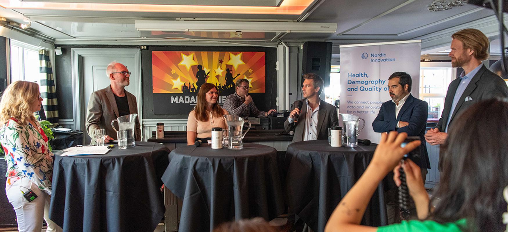 Panelet diskuterer deling av helsedata i Norden.