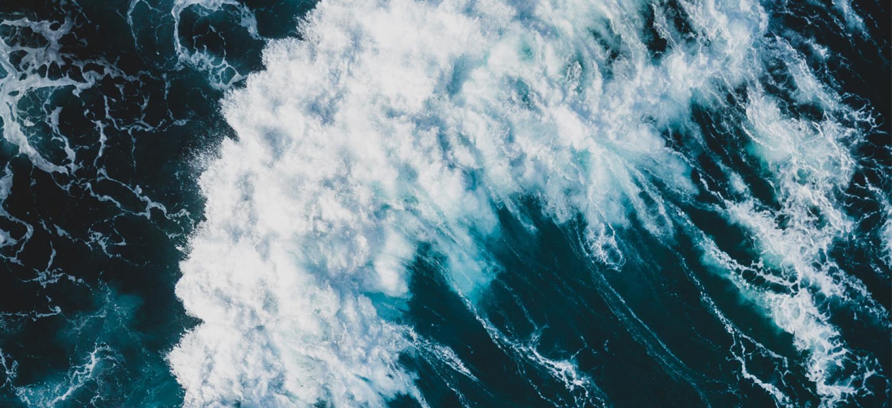 Illustration image: Foamy ocean waves 